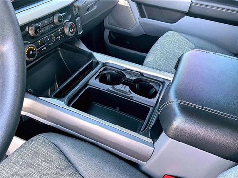 Used 2023 Ford F250 XLT w/ Black Appearance Package image 15