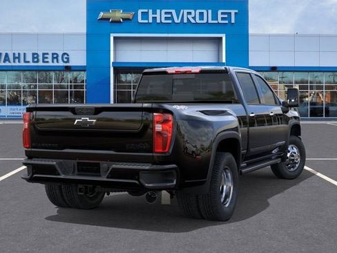 New 2026 Chevrolet Silverado 3500 High Country w/ Technology Package AWD/4WD image 4