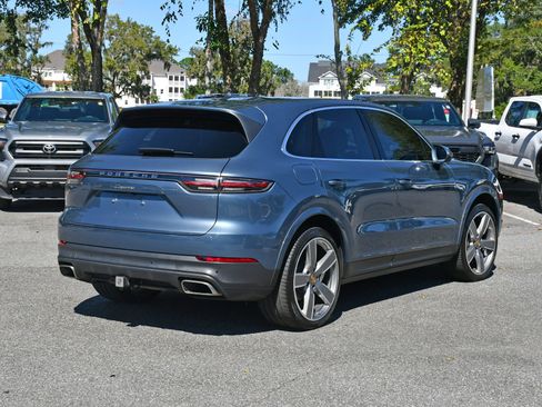 Used 2019 Porsche Cayenne image 4