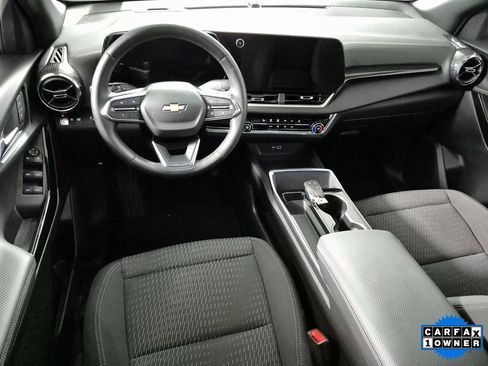 Certified 2025 Chevrolet Equinox LT image 10