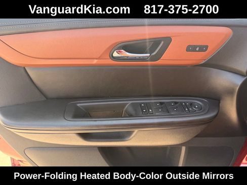 Used 2017 Chevrolet Traverse LT FWD image 17