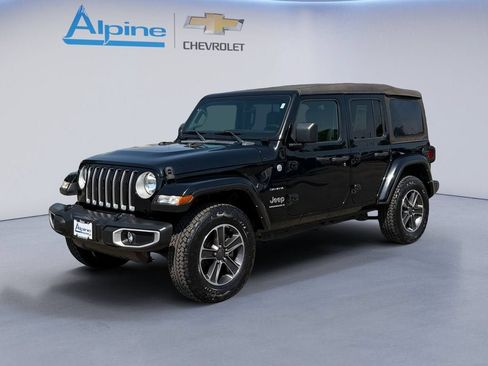 Used 2023 Jeep Wrangler Unlimited Sahara w/ Cold Weather Group AWD/4WD image 1