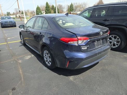 Used 2020 Toyota Corolla LE image 4
