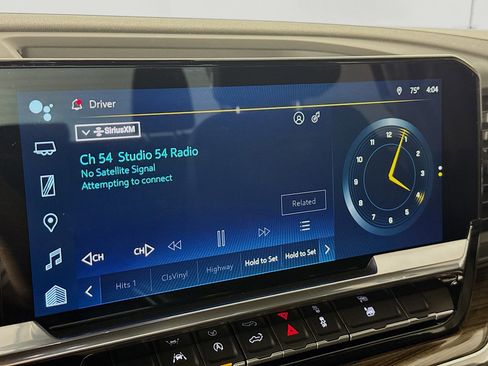 Used 2024 Chevrolet Silverado 1500 LT image 17