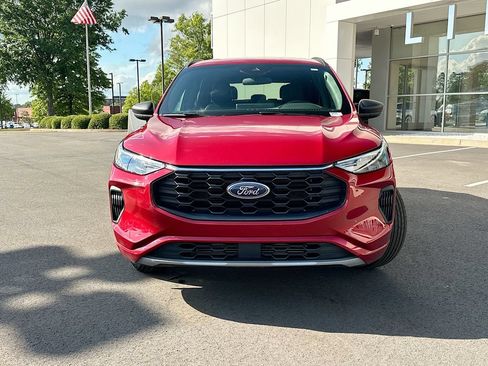 Used 2024 Ford Escape ST-Line w/ Tech Pack #1 AWD/4WD image 5