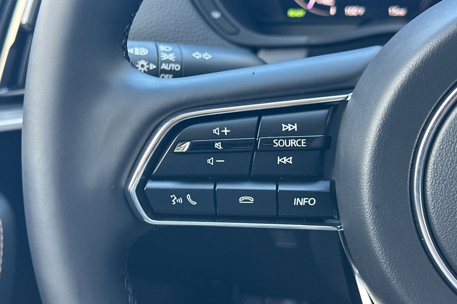 New 2026 MAZDA CX-70 SC Plus AWD/4WD image 25