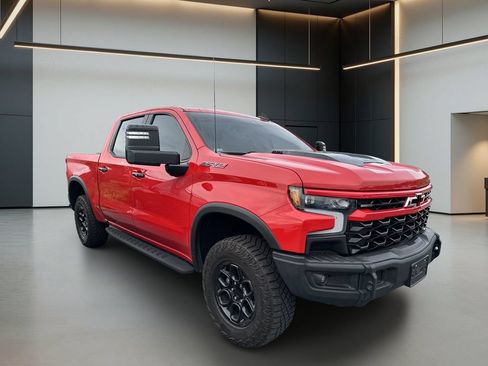 Used 2023 Chevrolet Silverado 1500 ZR2 w/ ZR2 Bison Edition AWD/4WD image 10