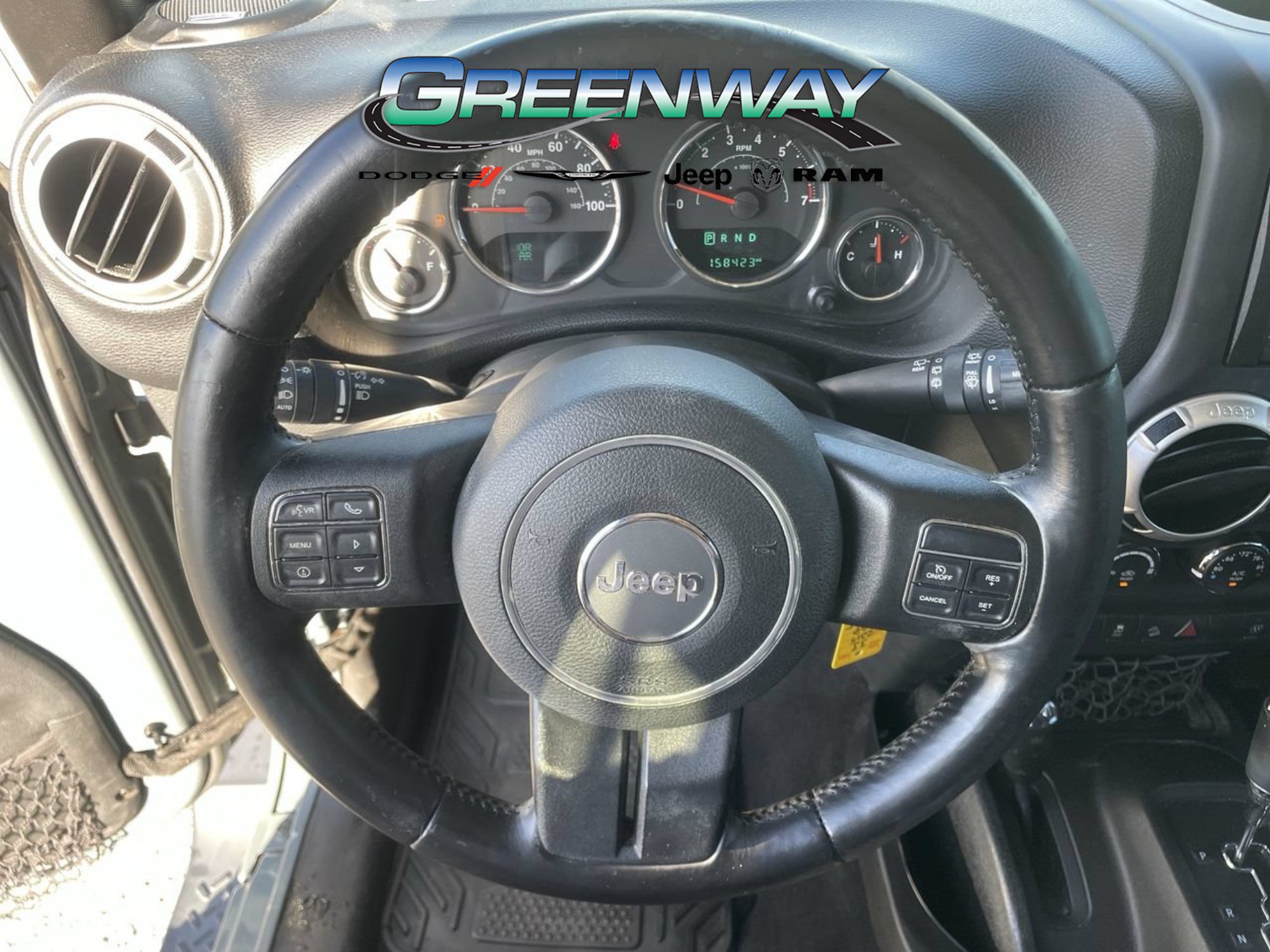 Used 2015 Jeep Wrangler Unlimited Sahara AWD/4WD image 29