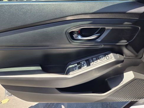 Used 2023 Honda Accord EX image 30