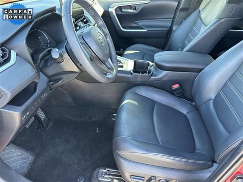 Used 2023 Toyota RAV4 XLE Premium image 14