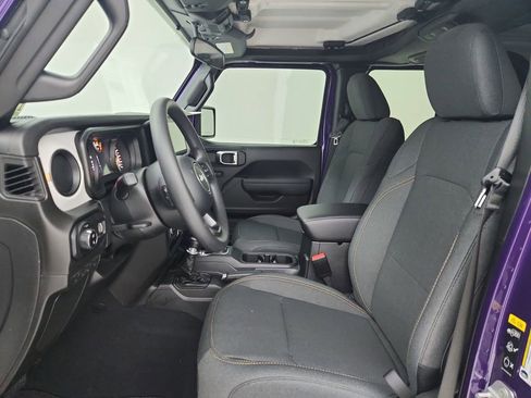 New 2026 Jeep Gladiator Sport image 19