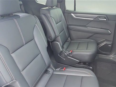 New 2026 GMC Acadia Elevation w/ Elevation Premium Package image 19