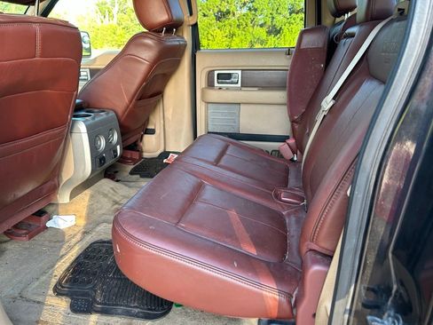 Used 2014 Ford F150 King Ranch w/ King Ranch Luxury Package RWD image 13