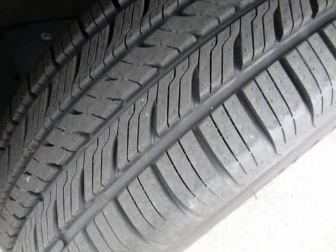 Used 2023 Toyota RAV4 XLE image 31