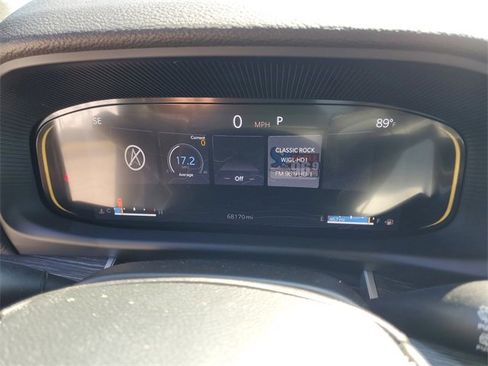 Used 2024 Jeep Wagoneer L Series II image 19