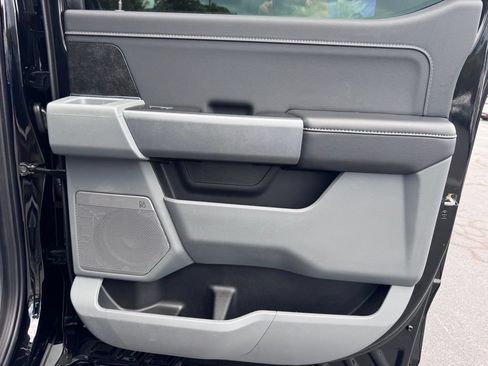 Used 2025 Ford F150 Lightning Flash AWD/4WD image 28