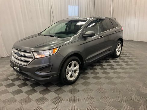 Used 2017 Ford Edge SE FWD image 12