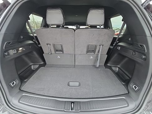 New 2026 Jeep Grand Cherokee L 4WD image 37