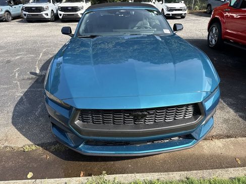Used 2026 Ford Mustang Premium RWD image 4