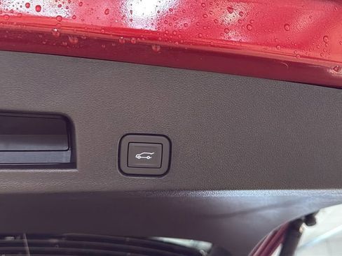 New 2026 GMC Acadia Elevation w/ Elevation Premium Package image 17