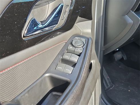 Used 2023 Chevrolet Traverse RS image 20