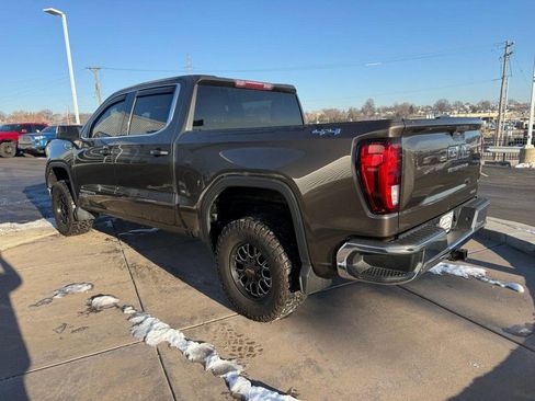 Used 2019 GMC Sierra 1500 SLE image 9