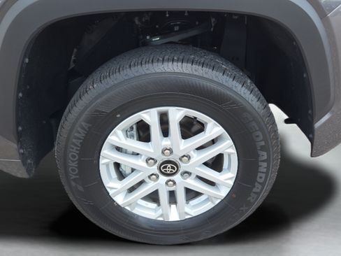 Certified 2025 Toyota Tundra SR5 AWD/4WD image 35