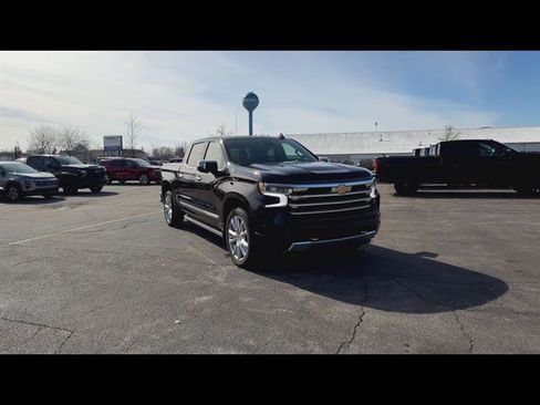 Used 2024 Chevrolet Silverado 1500 High Country w/ High Country Premium Package image 25