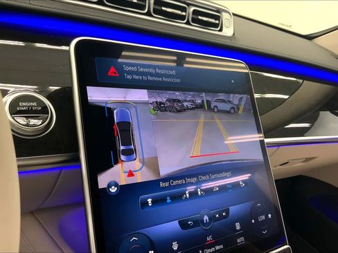 Used 2022 Mercedes-Benz S 500 4MATIC image 24