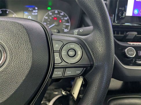 Used 2024 Toyota Corolla LE FWD image 18