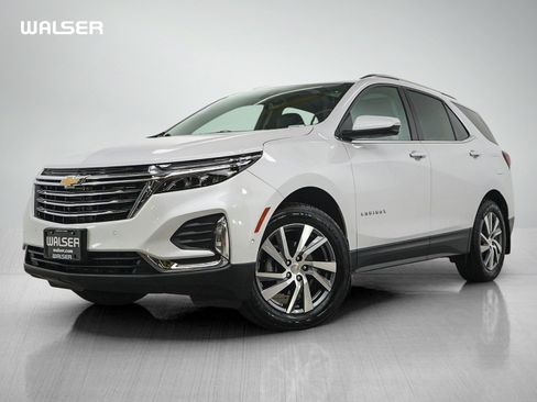 Used 2023 Chevrolet Equinox Premier AWD/4WD image 1