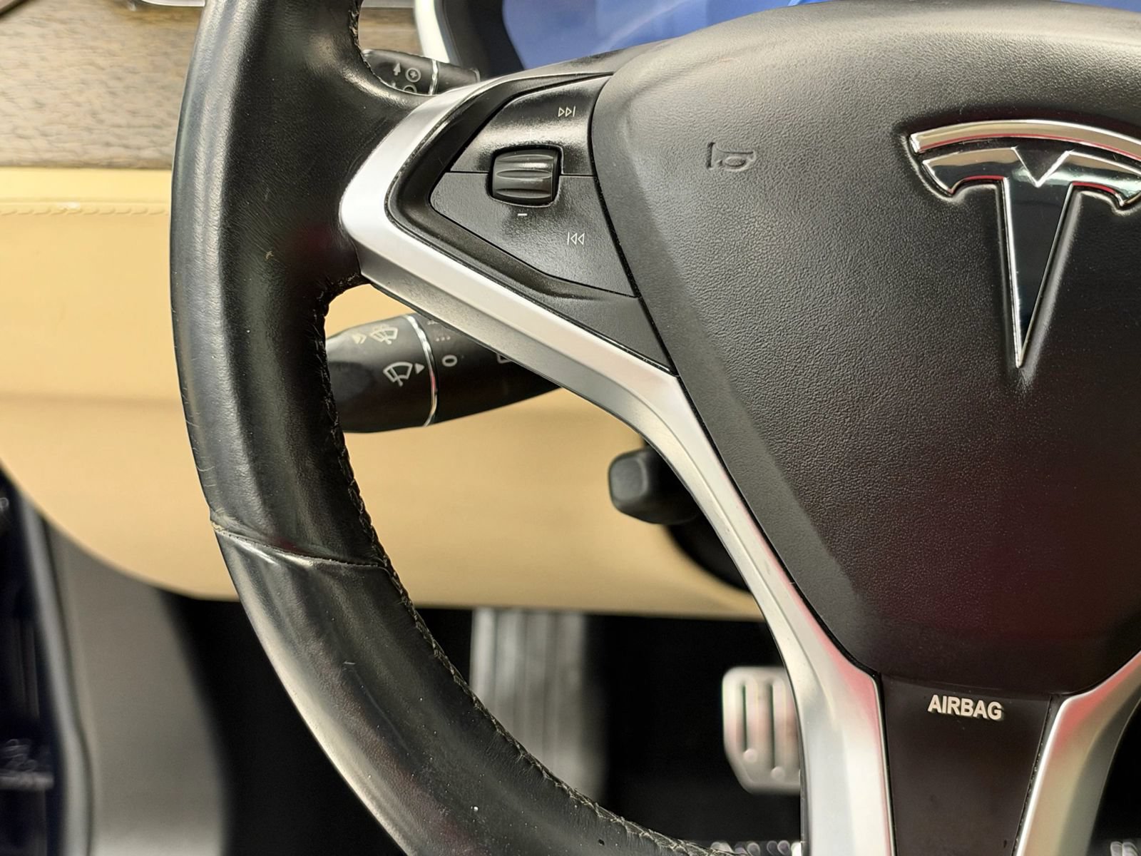 Used 2012 Tesla Model S Performance RWD image 29