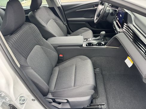 New 2026 Toyota Camry LE FWD image 8
