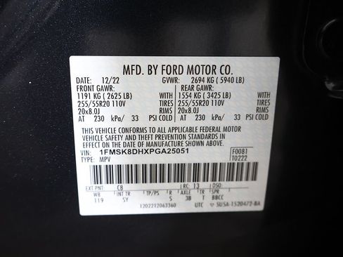 Used 2023 Ford Explorer XLT w/ Equipment Group 202A AWD/4WD image 59