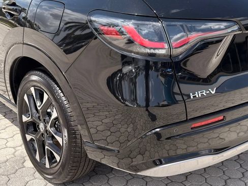 Used 2026 Honda HR-V EX-L image 16