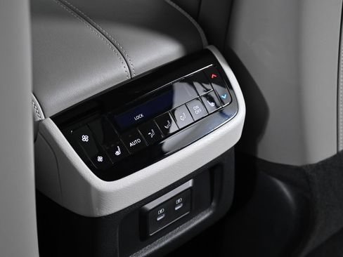 Certified 2026 INFINITI QX60 Luxe w/ Cargo Package image 28