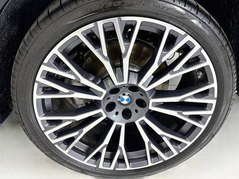 Used 2026 BMW X5 xDrive40i w/ Executive Package AWD/4WD image 30