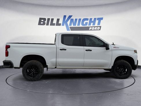 Used 2021 Chevrolet Silverado 1500 LT Trail Boss w/ Convenience Package II AWD/4WD image 6