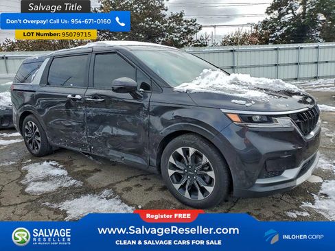 Used 2023 Kia Carnival EX FWD image 5