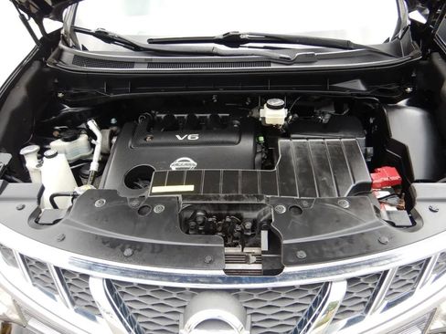 Used 2013 Nissan Murano S image 29
