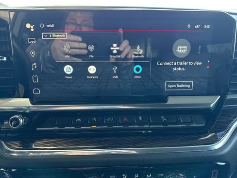 Used 2023 GMC Sierra 1500 Elevation w/ Preferred Package image 19