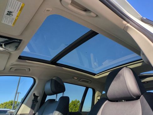 Used 2020 BMW X7 xDrive40i w/ Premium Package image 16