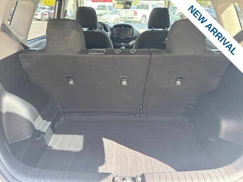 Used 2023 Kia Soul LX FWD image 13