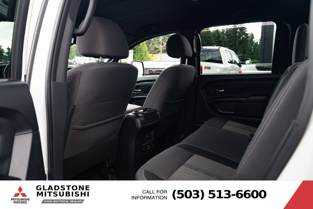 Used 2023 Nissan Titan SV w/ SV Convenience Package AWD/4WD image 25
