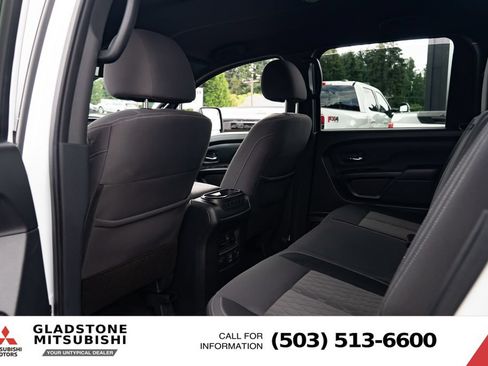 Used 2023 Nissan Titan SV w/ SV Convenience Package AWD/4WD image 25