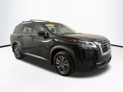 Used 2022 Nissan Pathfinder SV