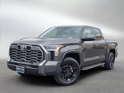 Used 2025 Toyota Tundra Platinum