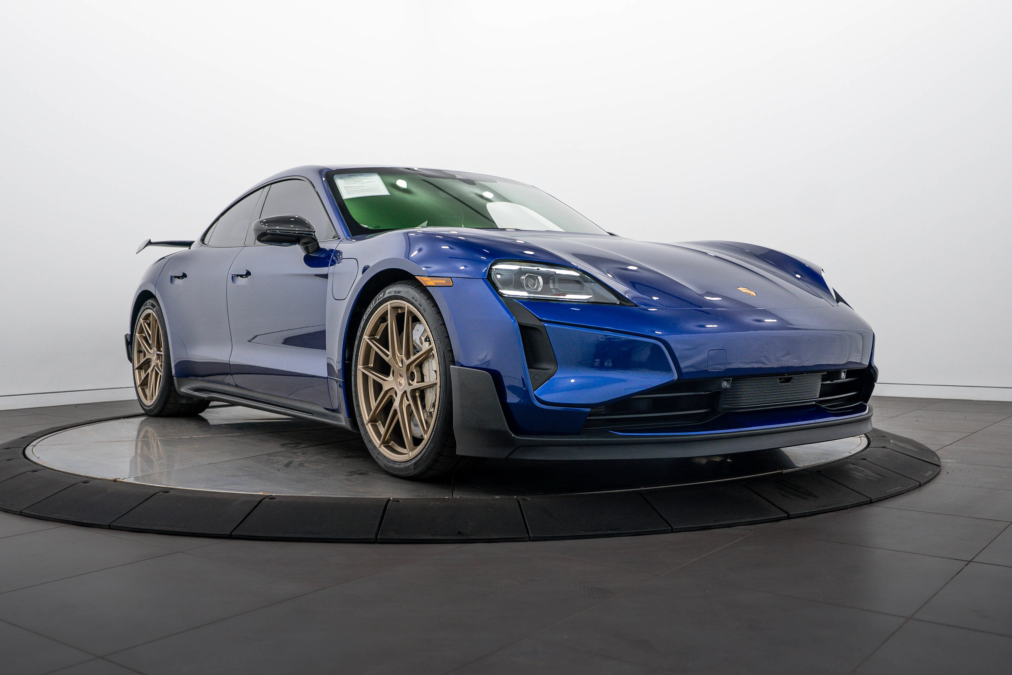 Certified 2025 Porsche Taycan Turbo GT AWD/4WD image 9