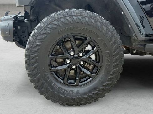 Used 2023 Jeep Wrangler Unlimited Sport AWD/4WD image 23