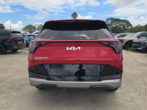 New 2026 Kia Sportage SX FWD image 7